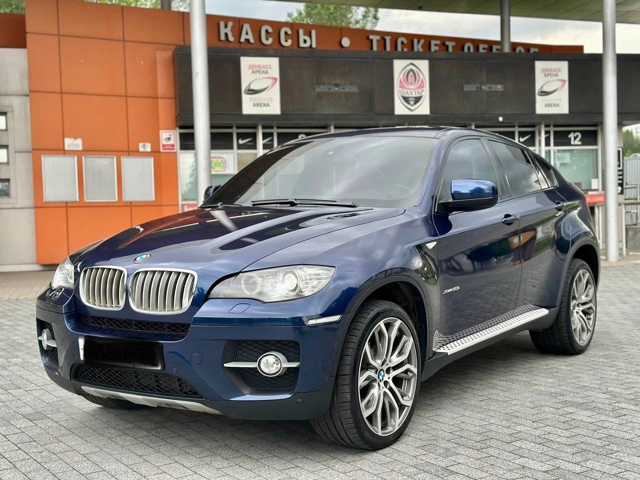 BMW x6 - в ДНР ЛНР